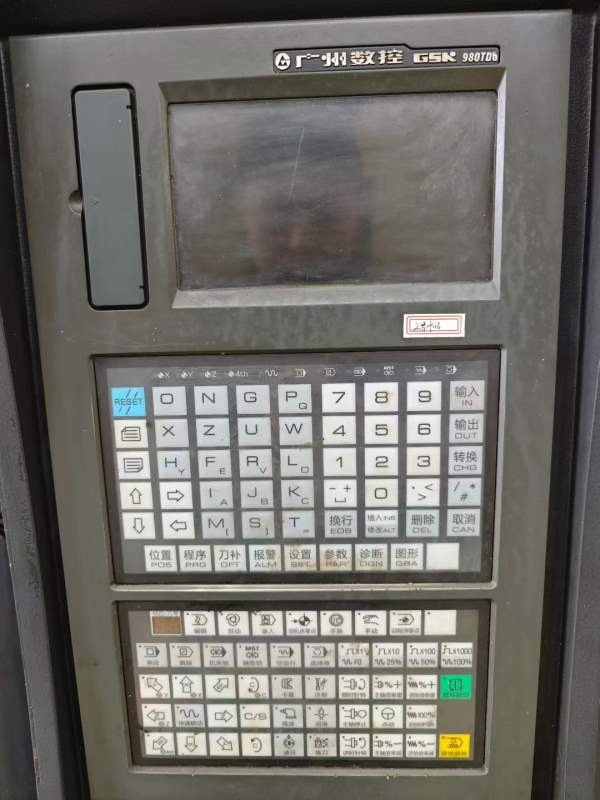 金宇61636米数控车，沈阳5085数控车，普利森数控车，6.