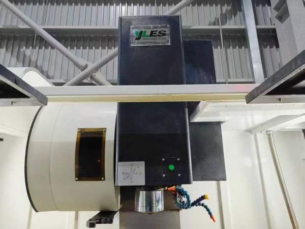 雅力士重型850加工中心2022年 发那科OI-MFPlus系统两.