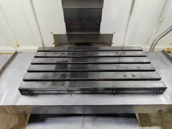 雅力士850加工中心2022年 重型机发那科OI-MFPlus系统.