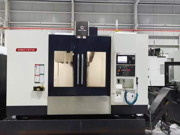 江苏吉德特1370加工中心2025年 三菱M80系统三轴滚柱线.