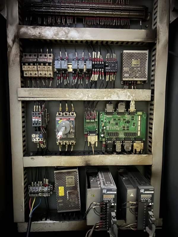 2016年江苏立典数控液压板料折弯机，双伺服，WL67K100.