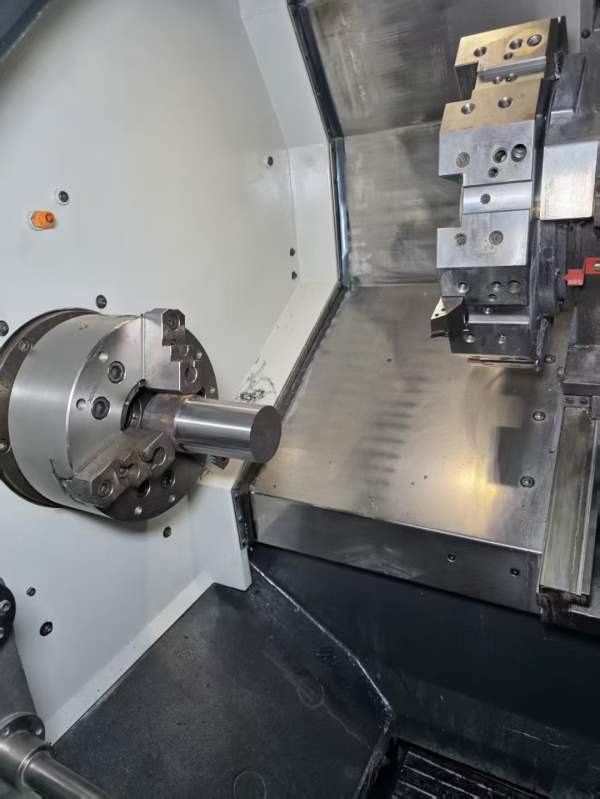 台湾原装程泰GA2600C数控车床，发那科TF系统，配10寸.