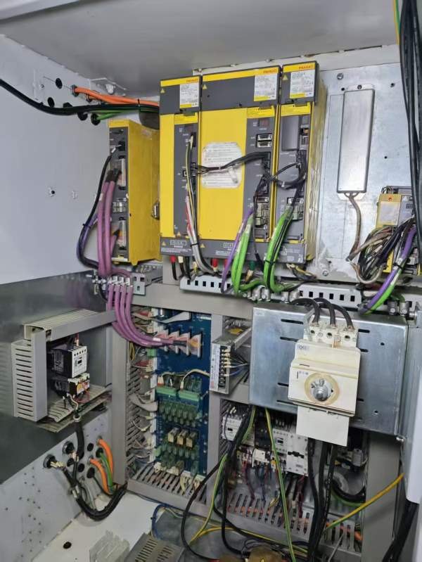 台湾原装程泰GA2600C数控车床，发那科TF系统，配10寸.