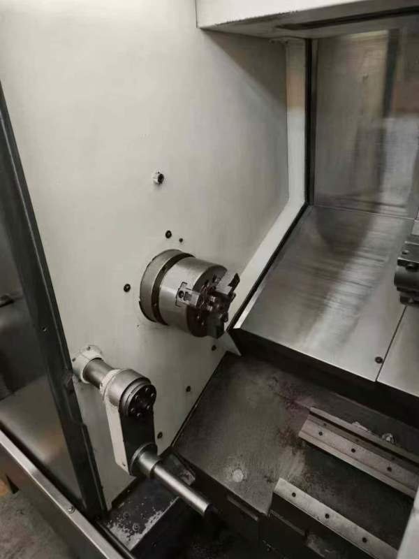 新到两台程泰GLS1500数控车床，原版原漆，精度一丝内.