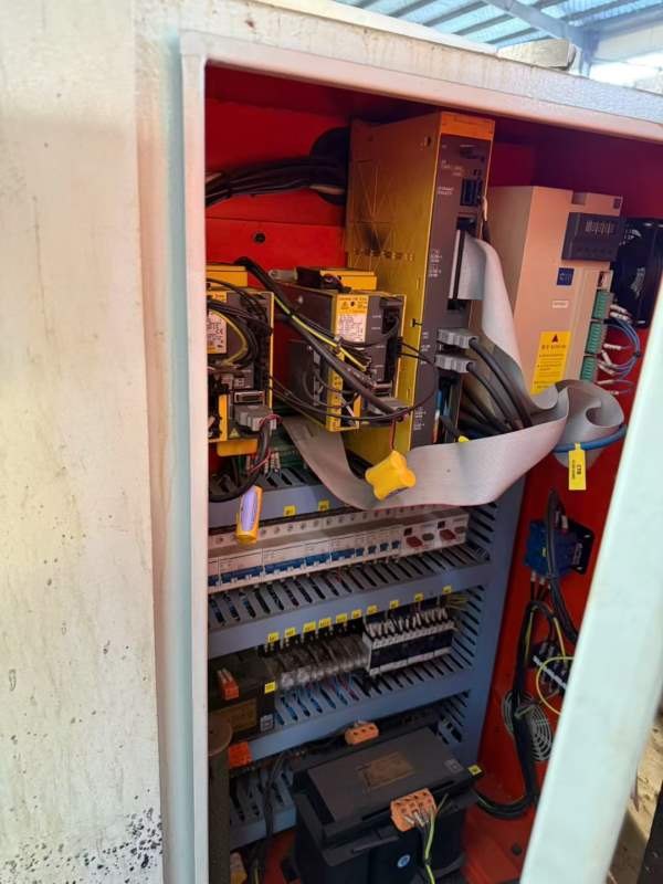 济南三机6136数控车，发那科系统，价格便宜