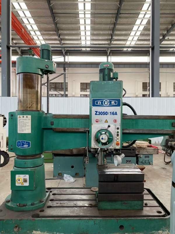 仓库现货，摇臂钻，车床，锯床，压力机，万向摇臂钻，.