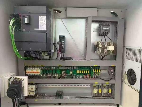 买下同款10台2024年苏州邦威T600钻攻、三菱M80系统，.