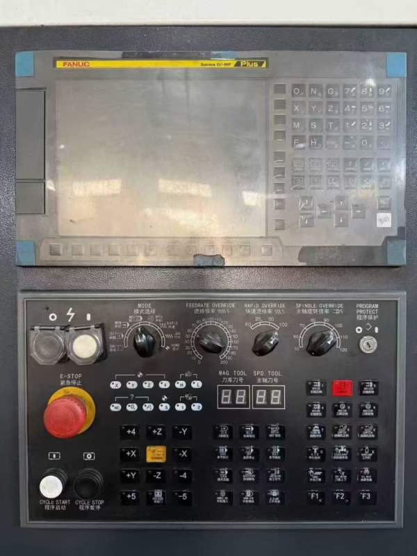 2022年坤杰1370加工中心，发那科MF plus系统，两线一.