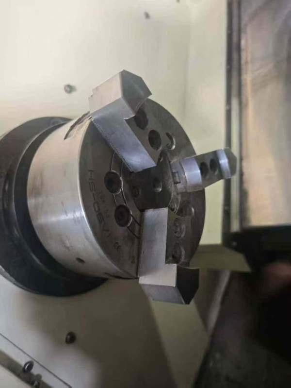 印度ACEJ300数控车床，同款三台，2022年出厂，法纳克T.