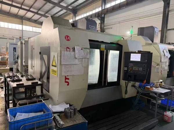 西安买了个厂在位出售，加工中心，数控车，在位批发，.