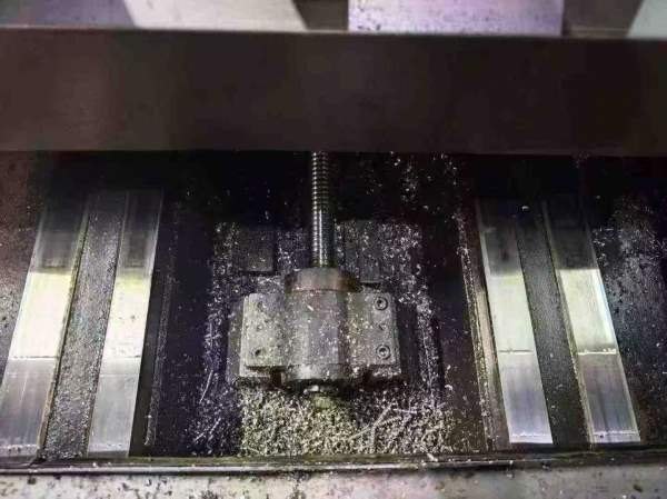 批发出售同款2台台湾福裕1055立加、发那科MD系统、三.