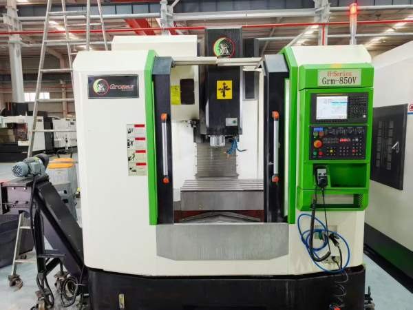 新到一台2022年台湾格勒玛850V加工中心，发那科OI-MFP.