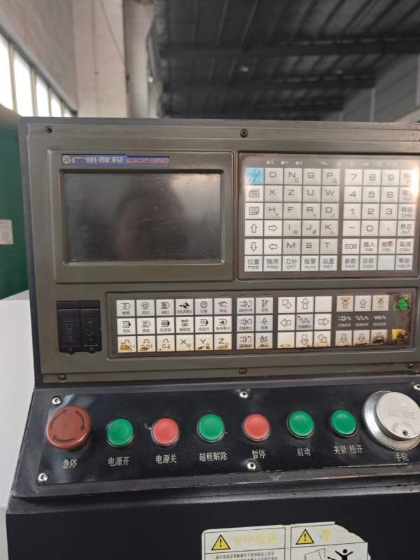 沈阳CK630数控车车床，排刀，广数980TB2系统，价格便.