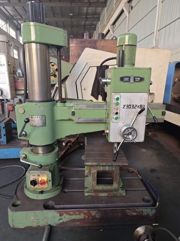 中捷32摇臂钻，价格不高