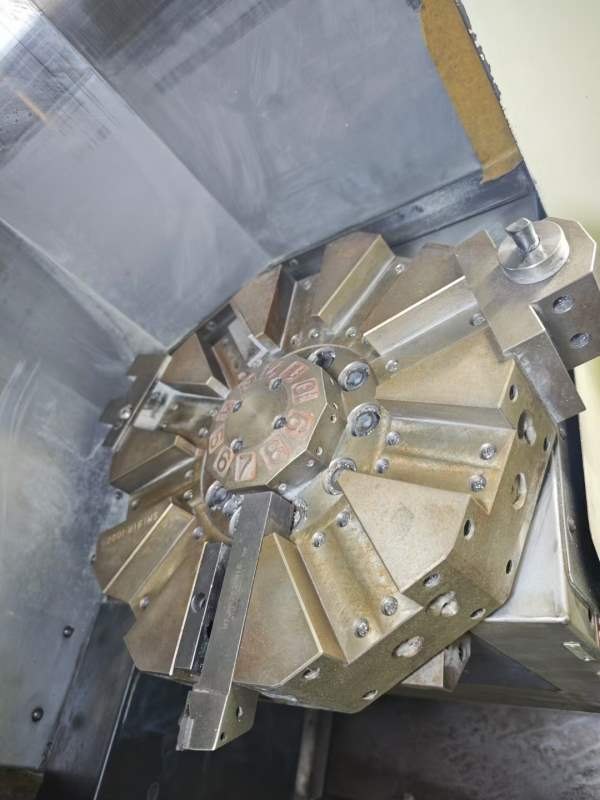 同款两台，日本富士TN-36T数控车床，发那科系统，8寸.