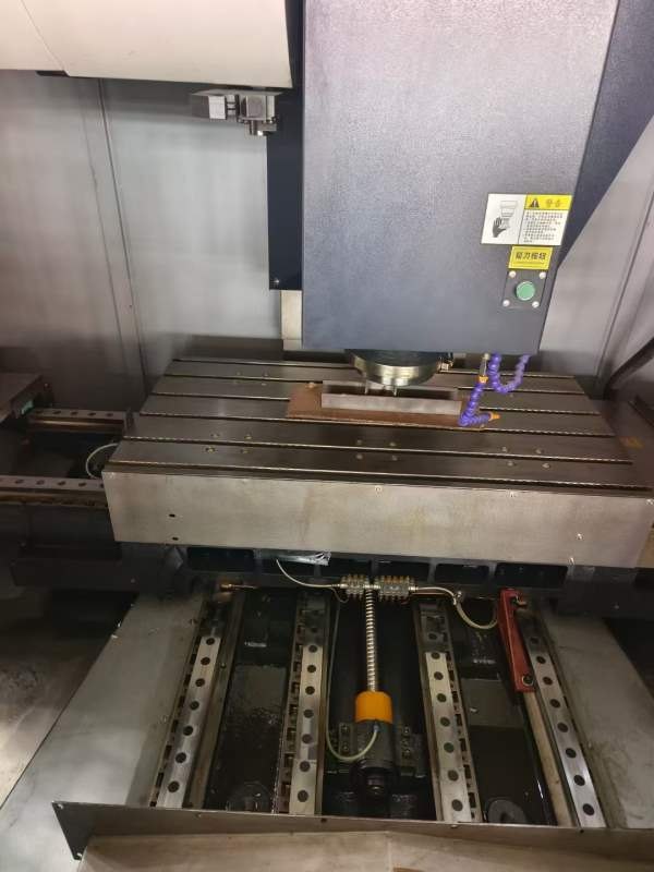 台湾远东2026年1月出厂VMC1166重型立式加工中心，行程.