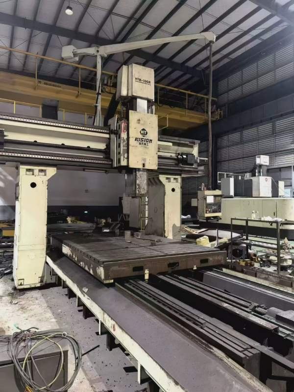 Z轴高，海天4032G五面龙体门.型号：HTM-30GR（发那科3.