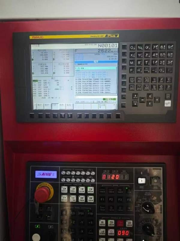2024年乔锋630卧加，bt50主轴，工作台千分度，发那科m.
