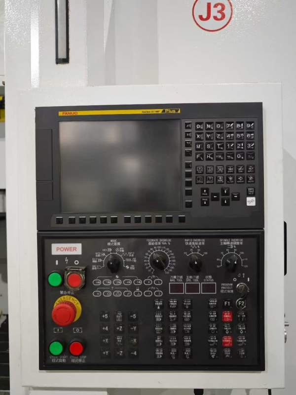 精志重型855加工中心，发那科MF PIUS系统，BT40主轴10.