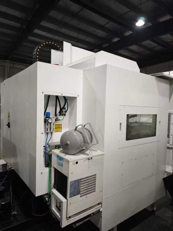 精志重型855加工中心，发那科MF PIUS系统，BT40主轴10.