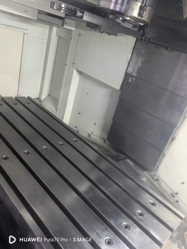 马扎克VCN515IIL   同款四台  BT50电主轴  丝杆贯通冷.