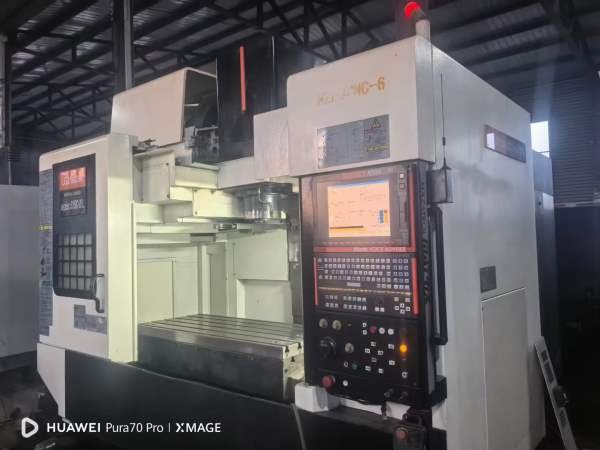 马扎克VCN515IIL   同款四台  BT50电主轴  丝杆贯通冷.