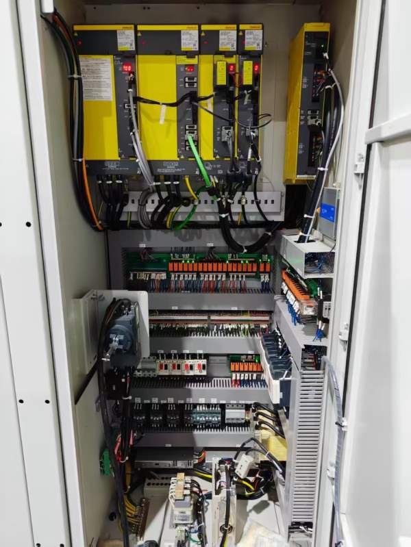 新到2022年海天（辛辛那提）高配模具加工中心，新机40.