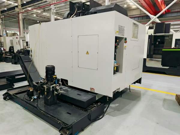 2021年海精天工VMC-1000 加工中心三菱M80系，统主轴带.