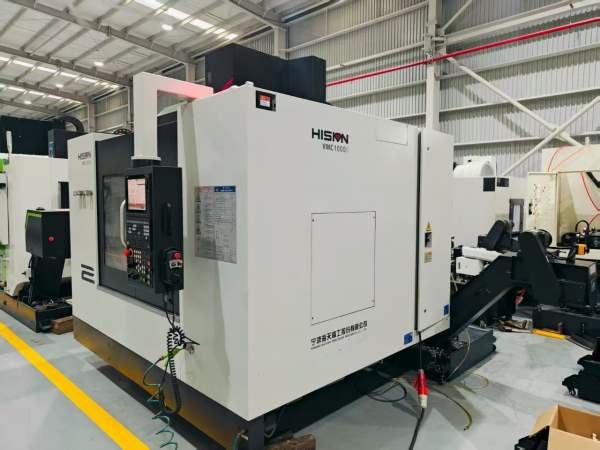2021年海精天工VMC-1000 加工中心三菱M80系，统主轴带.