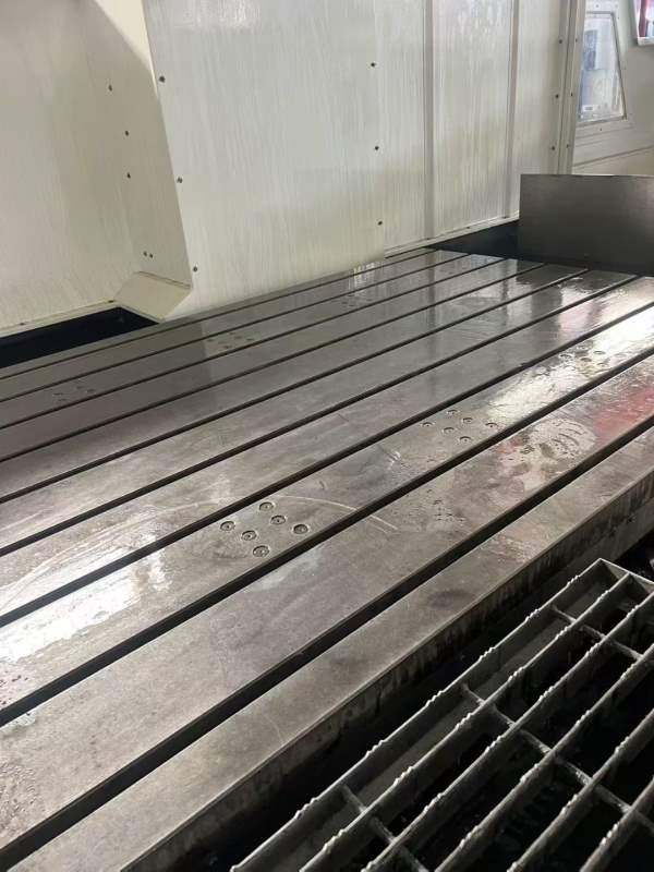 坤杰2518数控龙门，工作台2500/1600mm，门宽1800mm，.