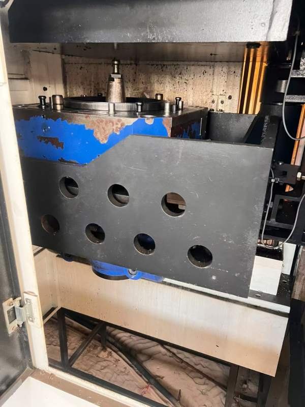 河南工厂纽威PM3080HZ。工作台3X8米，门宽3.8米，门高.