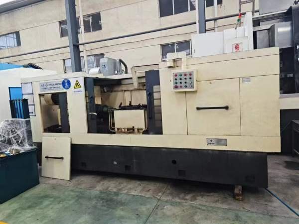 处理一台双面镗床专机，直径550长度行程400，自重10吨.