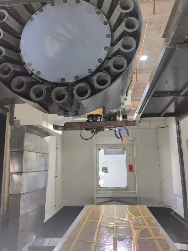 沈阳1300加工中心  BT50齿轮箱  两线一硬