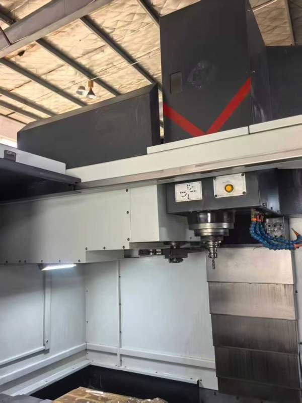 海天1000L加工中心三线，三菱M80A包系统带螺排，重型.