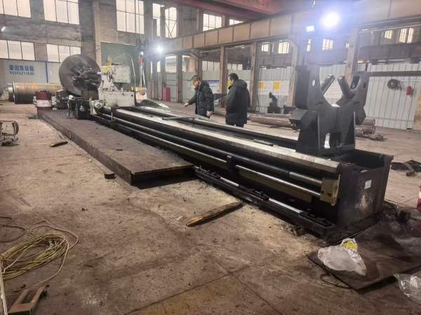 几乎全新，2024年10月沈阳一机重型卧车CW6118010米，.