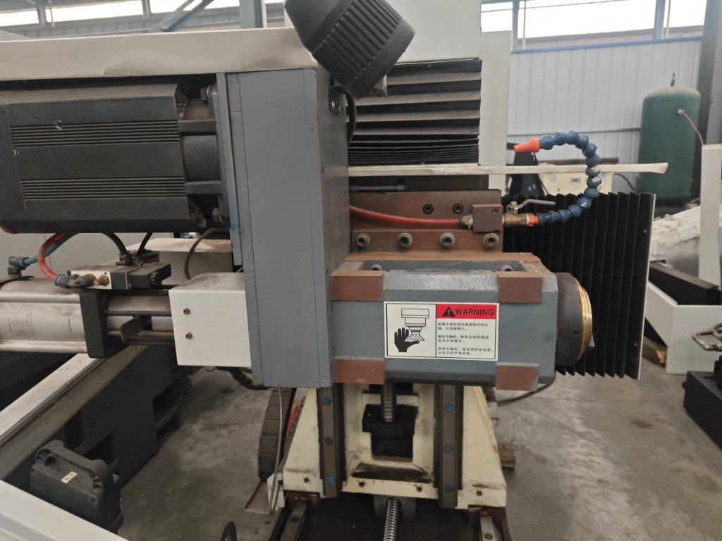 数控三坐标动力头