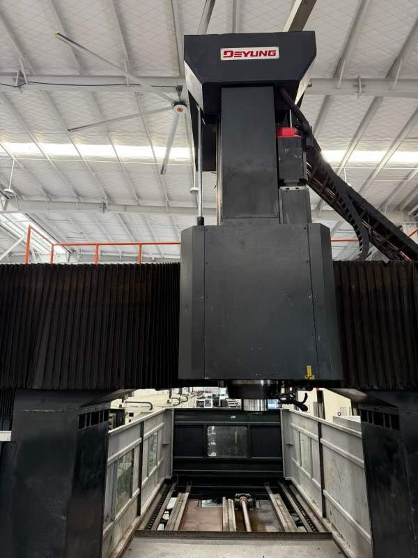 重型德扬5032数控龙门加工中心发那科MF系统BT50刀柄齿.