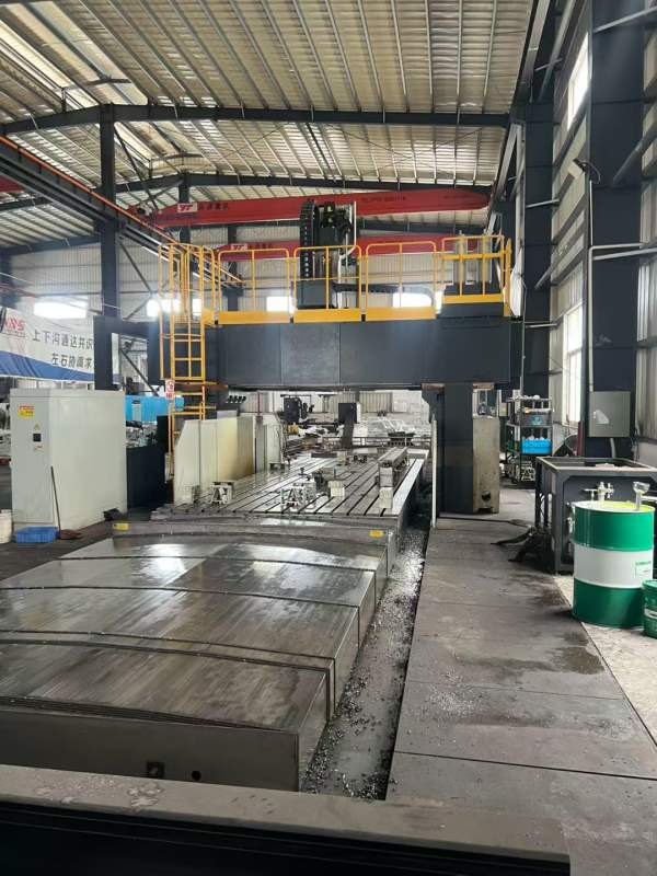 宁波海天36/80数控龙门，工作台3000/8000mm，门宽3650.