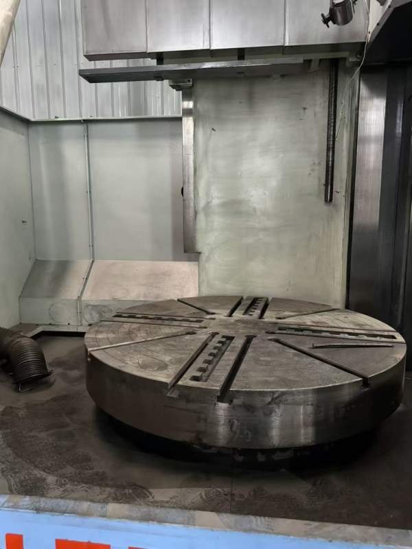 西安工厂刚刚买下10台准新机辽宁海通1.6米顶配数控立.