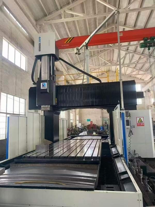 刚刚买下：顶配南通国盛4028龙门加工中心，2022年10月.