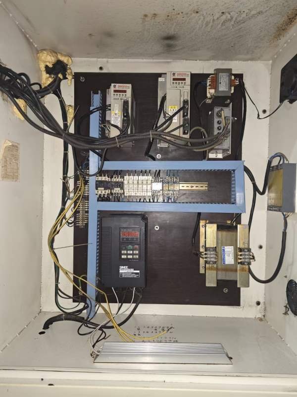 浙江嘉湖CK61501米数控车床数控车床超低价出售