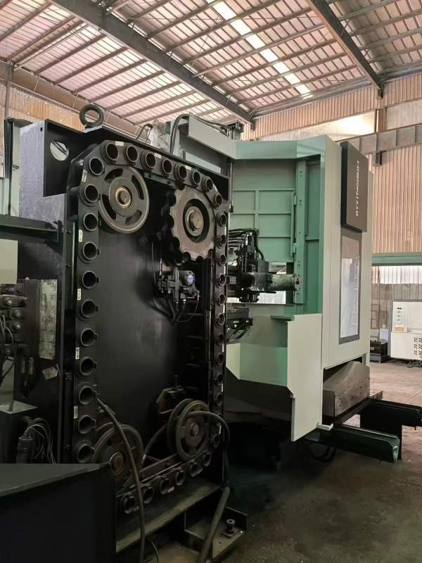 海天63H卧式加工中心APC双交换工位工作台尺寸630700B.