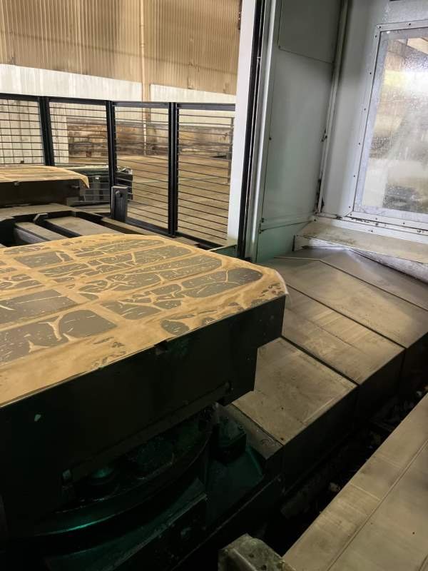 海天800卧加，HTM-80H三轴硬轨，日本新泻技术x轴行程1.