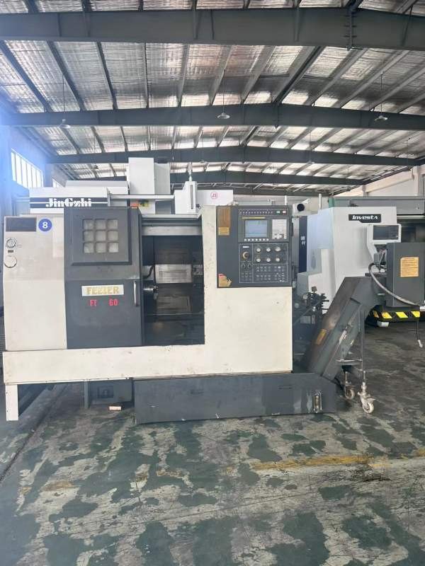 使用2000多小时友佳260数控车床、发那科TD系统、6寸卡.