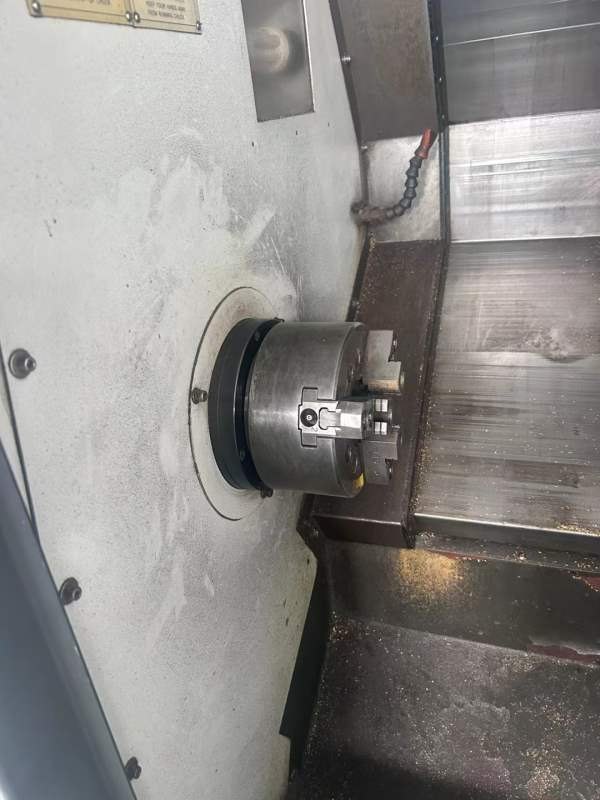 使用2000多小时友佳260数控车床、发那科TD系统、6寸卡.