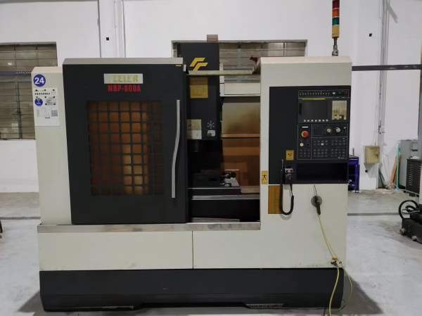 使用2000多多少友佳800A立加、发那科MD系统、三轴硬轨.