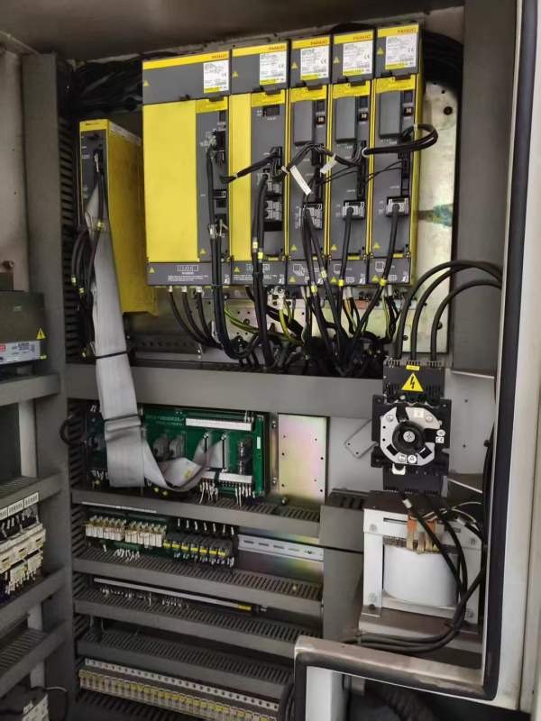 使用2000多小时友佳32A立加、带台湾谭兴250四轴、带液.