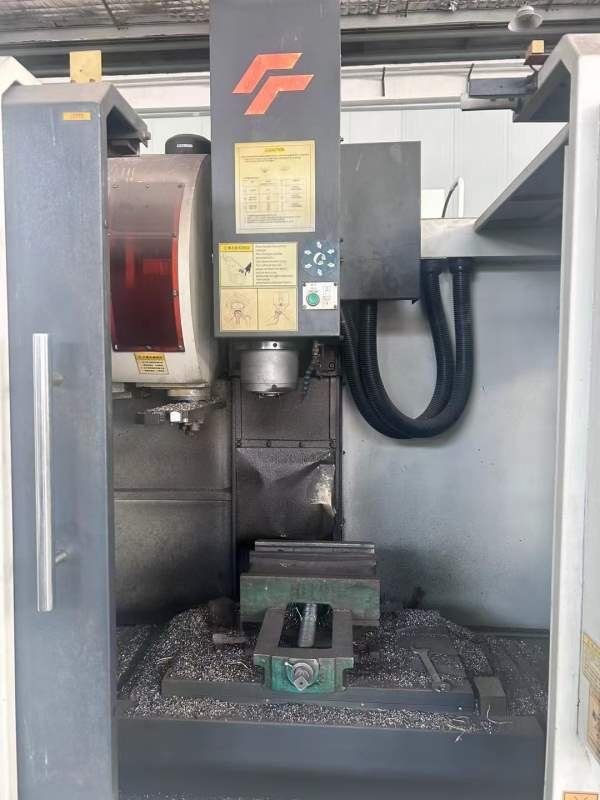 使用2000多小时友佳23A立加、发那MD系统、感兴趣的联.