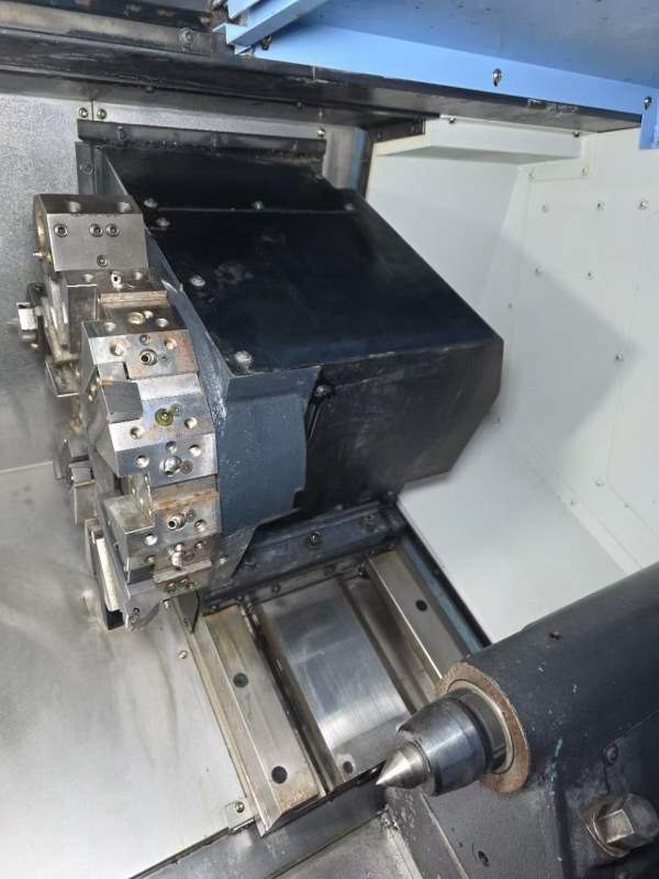 22年出厂，斗山PUMA2450数控车床，回转直径650mm，车.