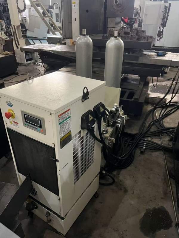 南通国盛4028龙门加工中心，工作台2000/4000mm，门宽2.